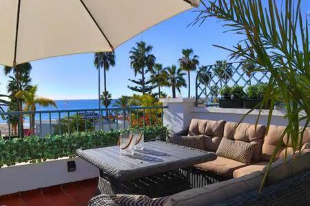 נרחה Apartamento En Primera Linea De Playa מראה חיצוני תמונה